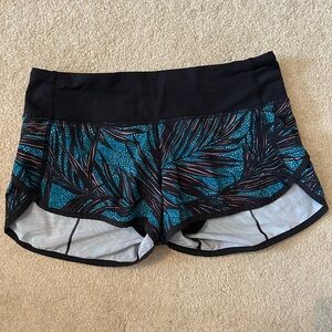 Lululemon Multi-Color Speed Up Shorts Sz 4 2.5”